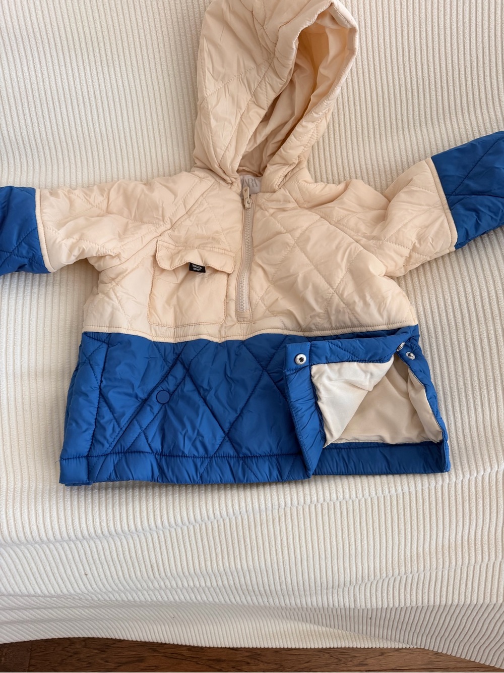 Zara Kids Colorblock Quilted Hooded Jacket in Cream and Blue